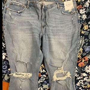 NWT Abercrombie&Fitch. High Waisted Skinny Jeans